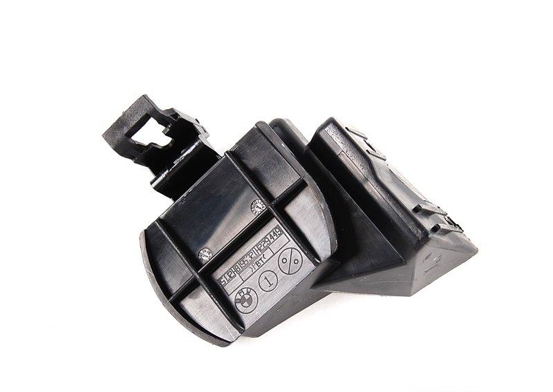 E46 Кронштейн крепления крыла Л