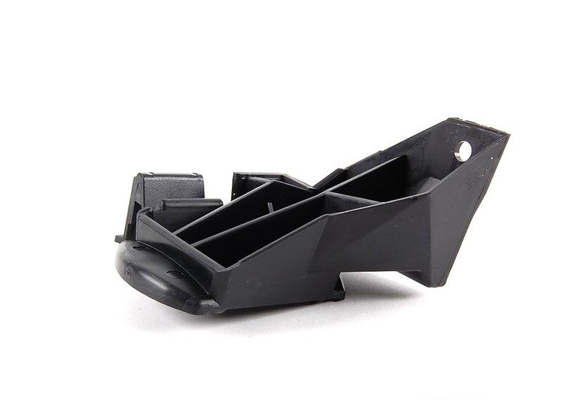 E46 Кронштейн крепление крыла П