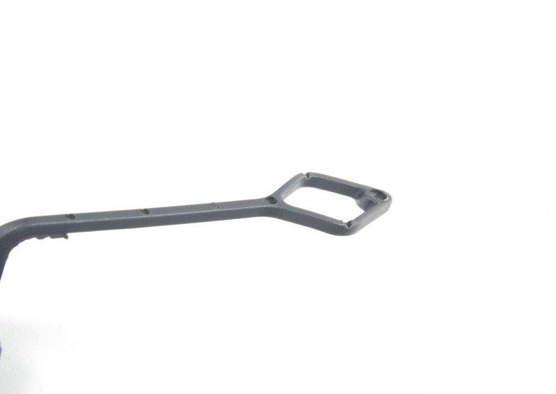 Крышка буксирной проушины, загрунт.Л