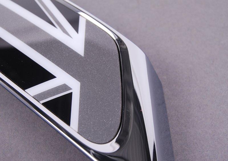 Декоративная накладка боковой стороны