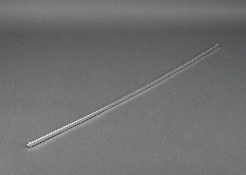 Декоративная планка задней панели кузова