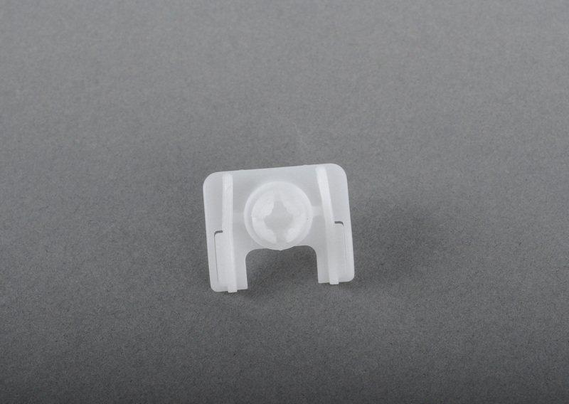 Зажим планки