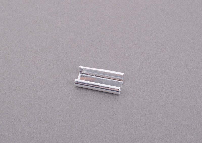 Перемычка декоративной планки Л