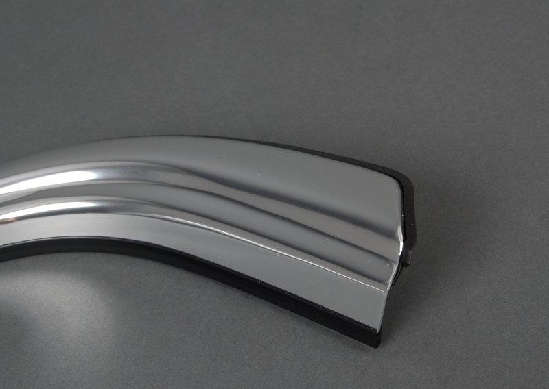 Накладка левая