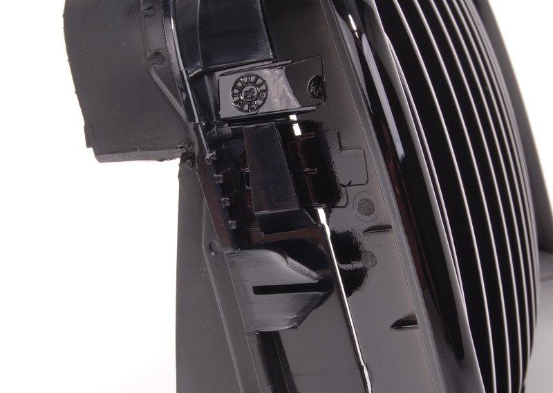 Декор.решетка зерк.блеск черн.лев.перед.