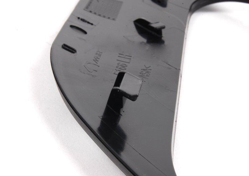 Декоративная накладка боковой стороны