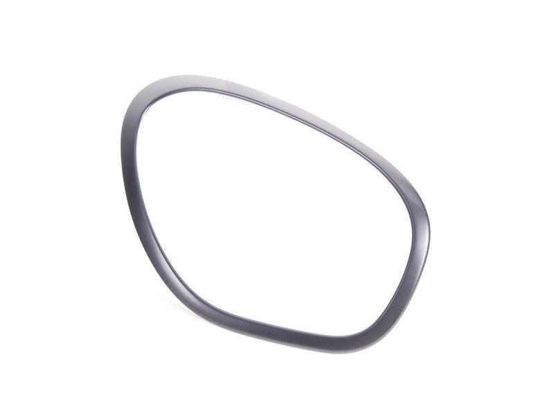 Декоративная розетка фары П