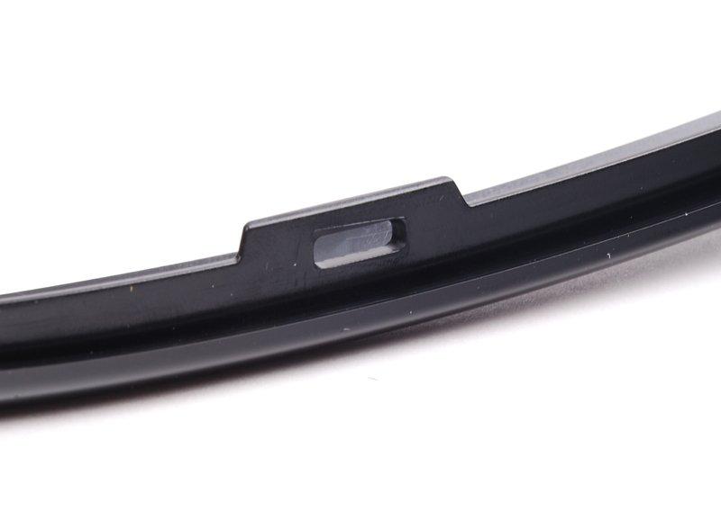 Накладка блока задних фонарей Л