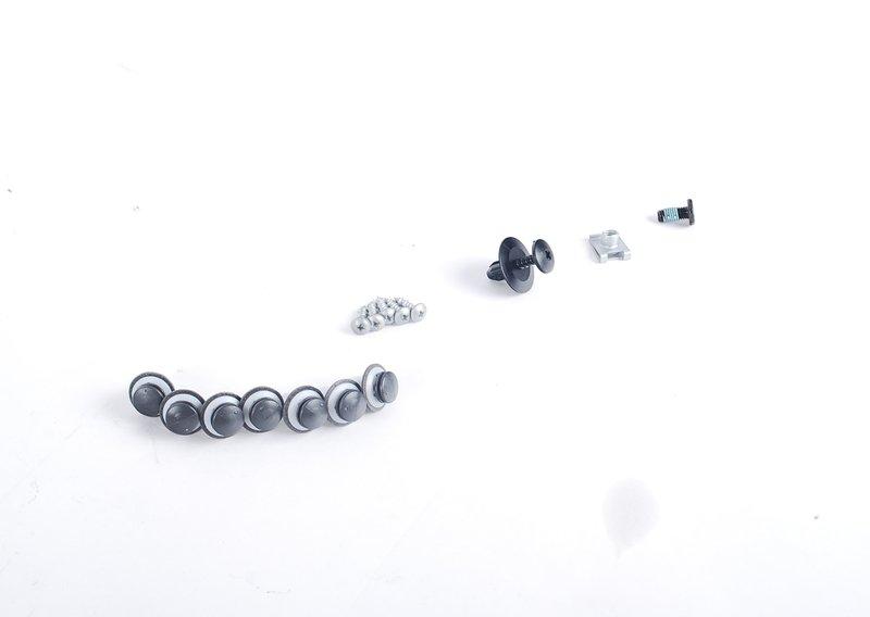 Воздухозаборник капота, загрунтованный