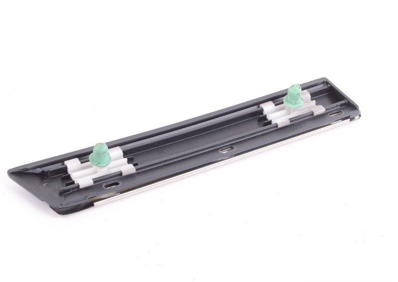 Защитная планка крыла загрунтован. П Пд