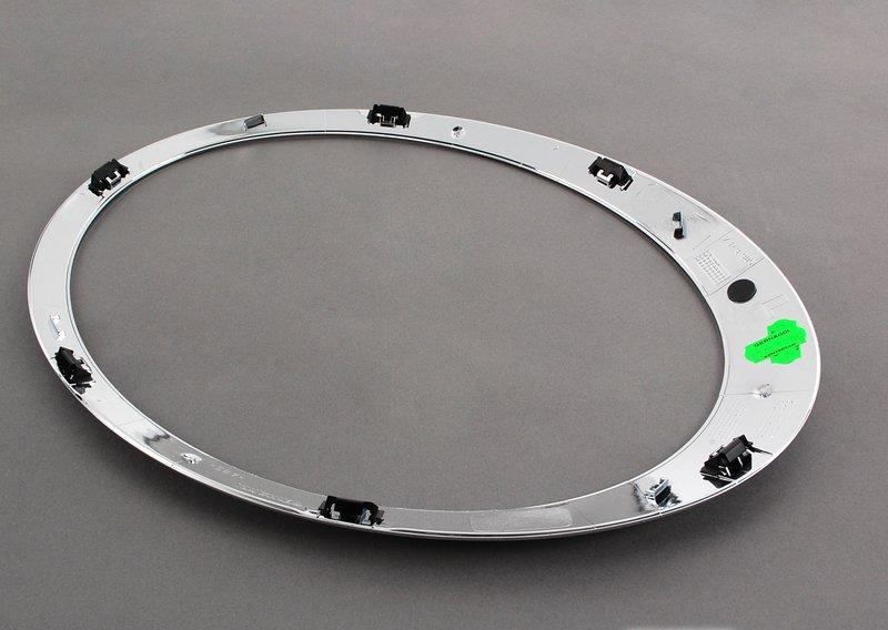 Декоративная розетка фары Л