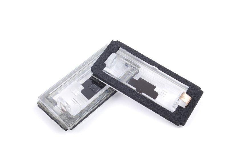 Ручка багажной двери с кнопкой