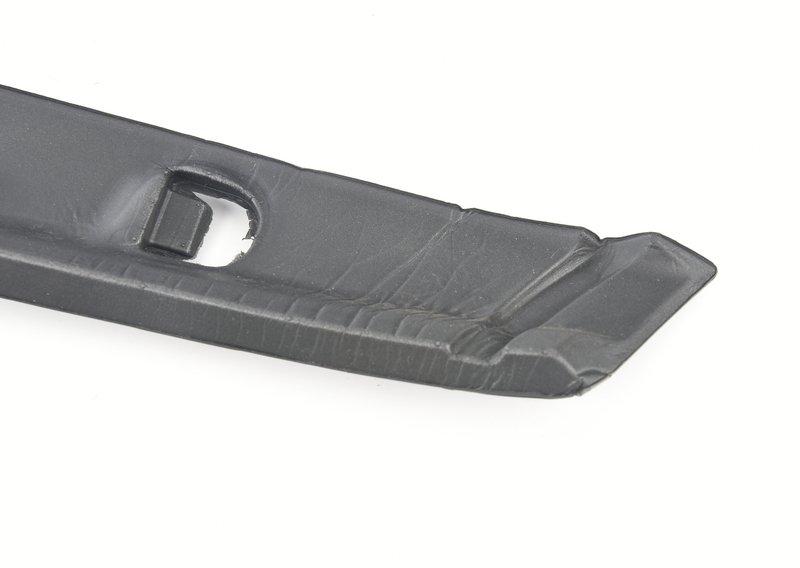 Уплотнитель передней стойки Л