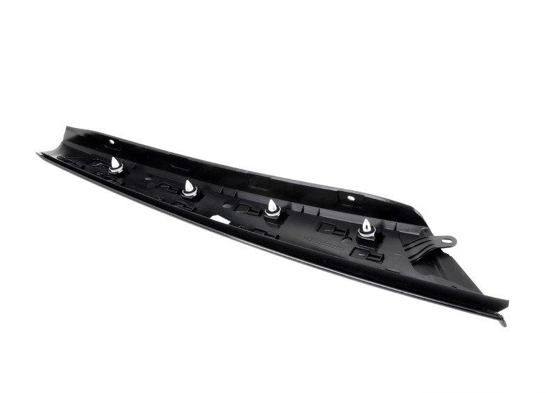 Накладка передней стойки П