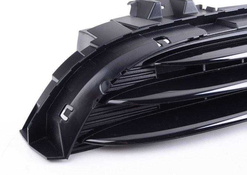 Декоративная решетка капота