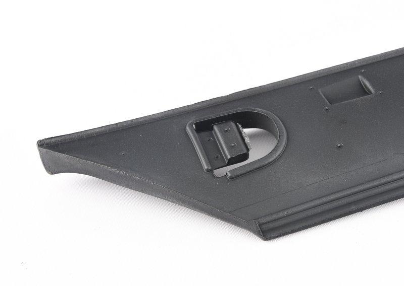 Уплотнитель передней стойки Л