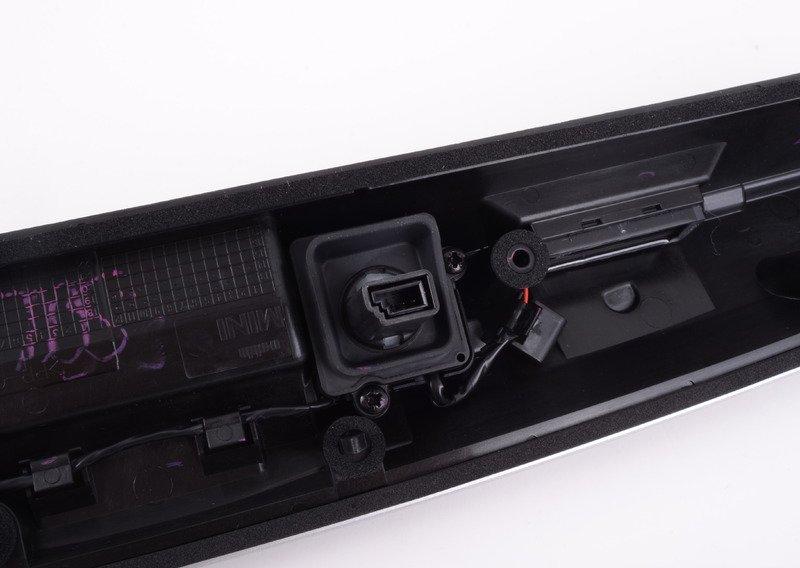 Ручка багажной двери с кнопкой