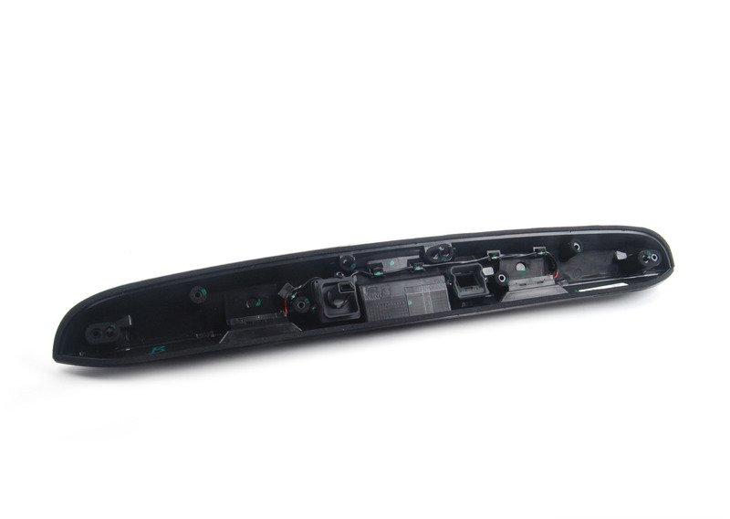 Ручка багажной двери с кнопкой