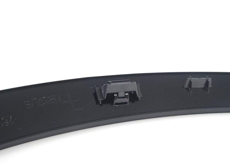 F57F55/F56 Декоративная розетка фары Л (черная)