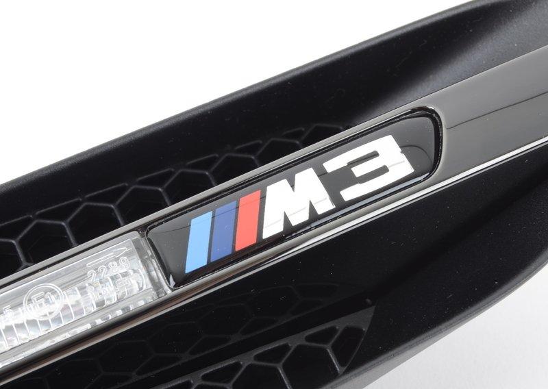 Декоративная решетка крыла П Пд