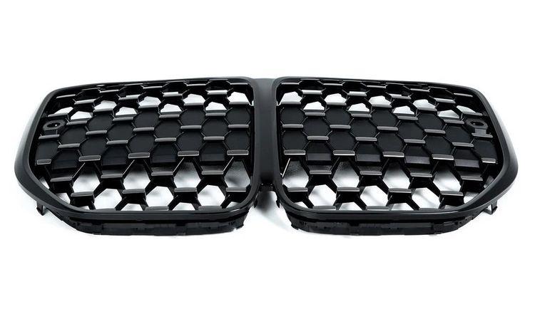 Декоративная решетка радиатора Пд черная