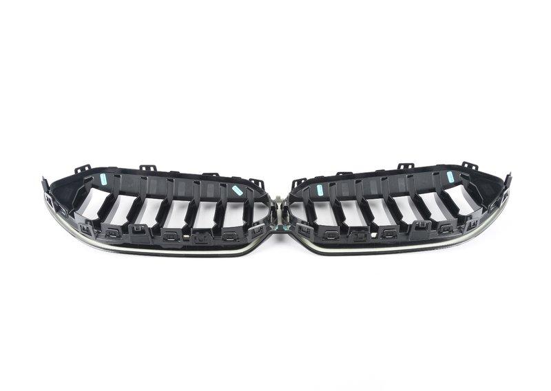 F44 черные ноздри