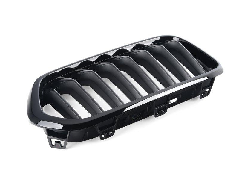 F39 решетка черная правая