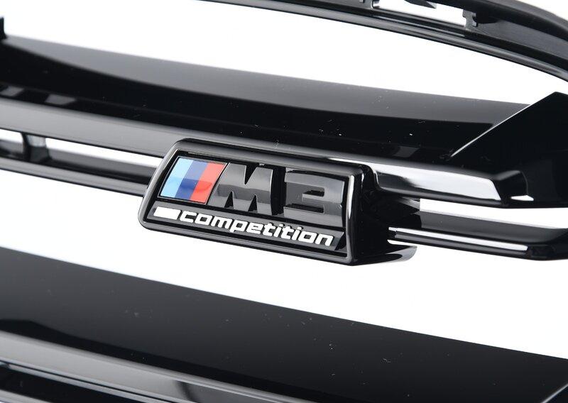 G80/G81 Передняя декоративная решетка (Competition)