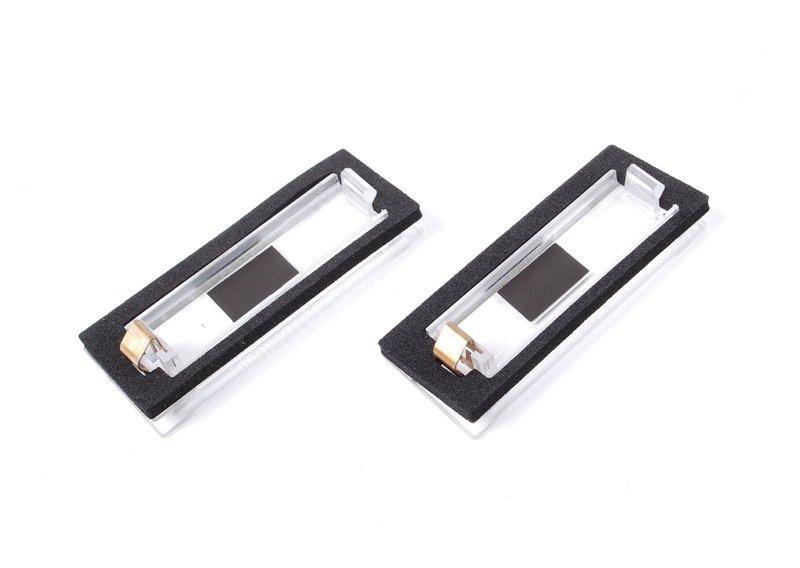 Ручка багажной двери с кнопкой