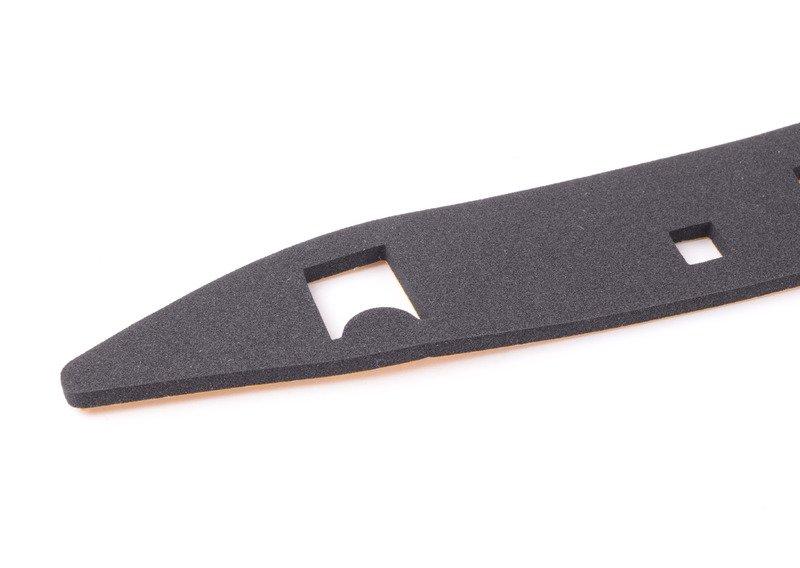 Упл.прокладка ручки багажн.двери