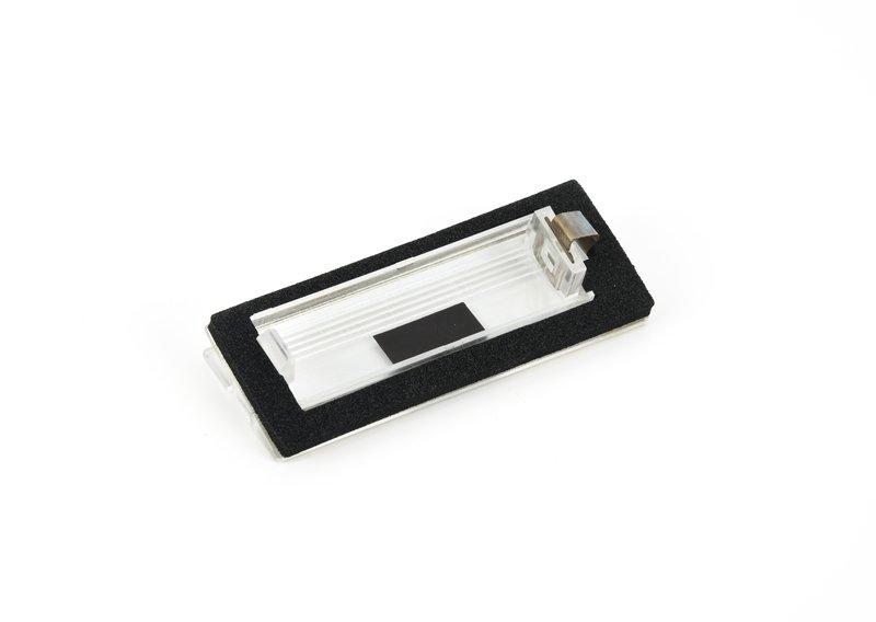 Рассеиватель фонаря подсв.номерн.знака