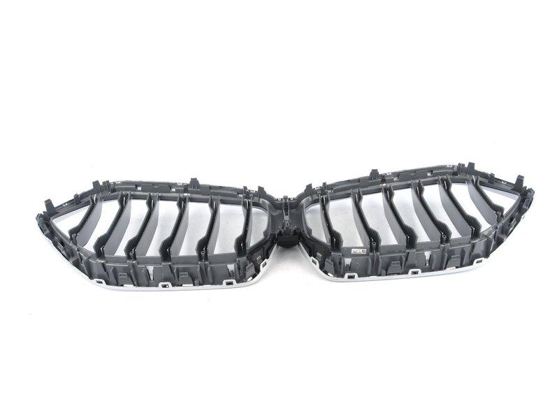 G06 Передняя декоративная решетка