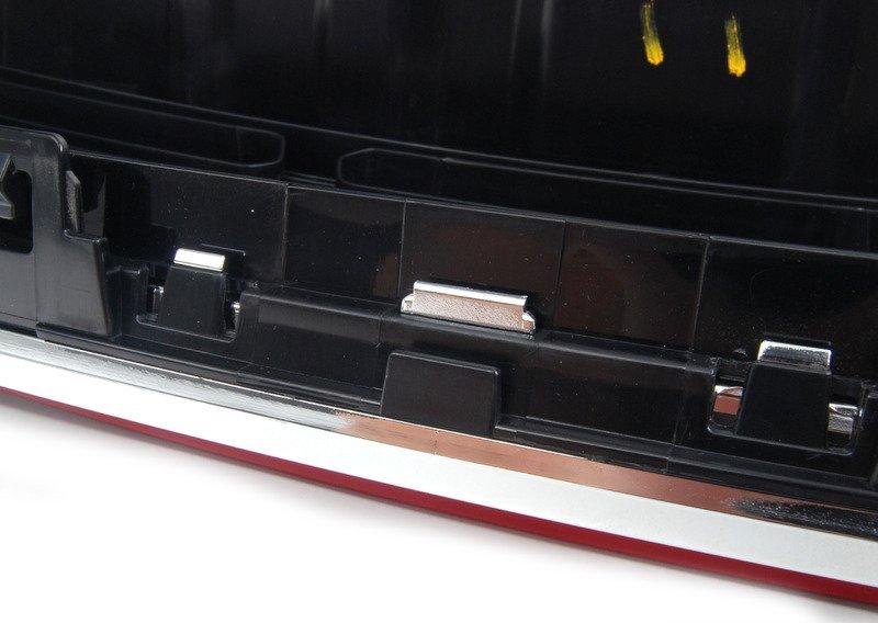 Передняя декоративная решетка