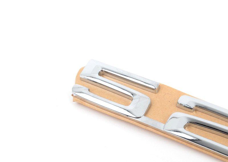 Эмблема наклеиваемая