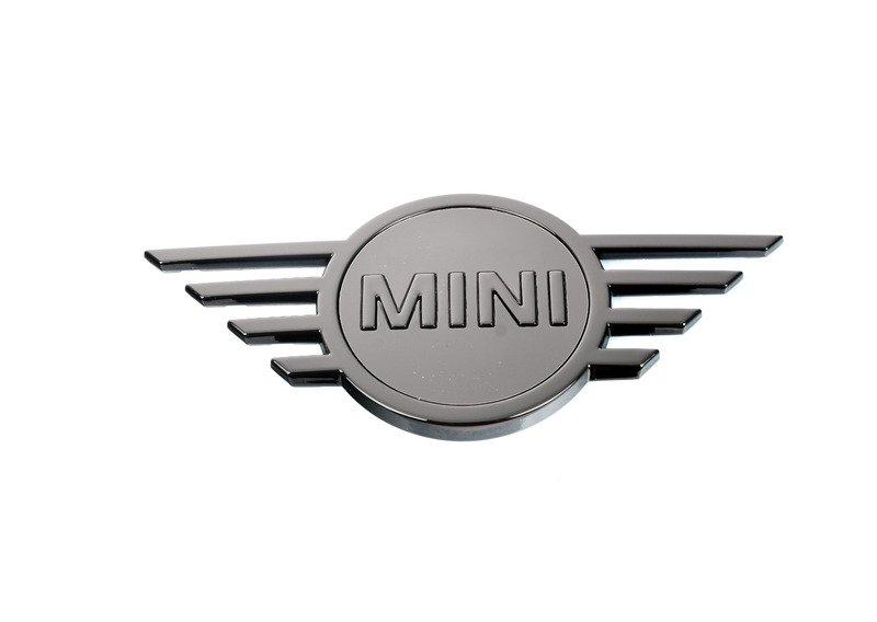 Эмблема MINI сзади