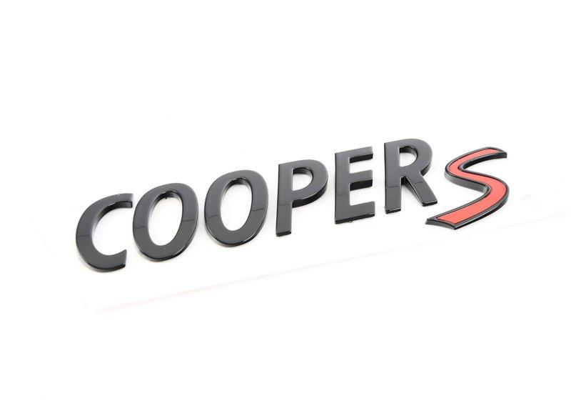 Эмблема Cooper S черная