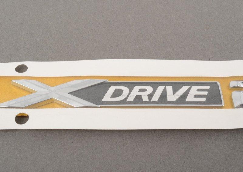 E84/F25 эмблема X Drive 28i