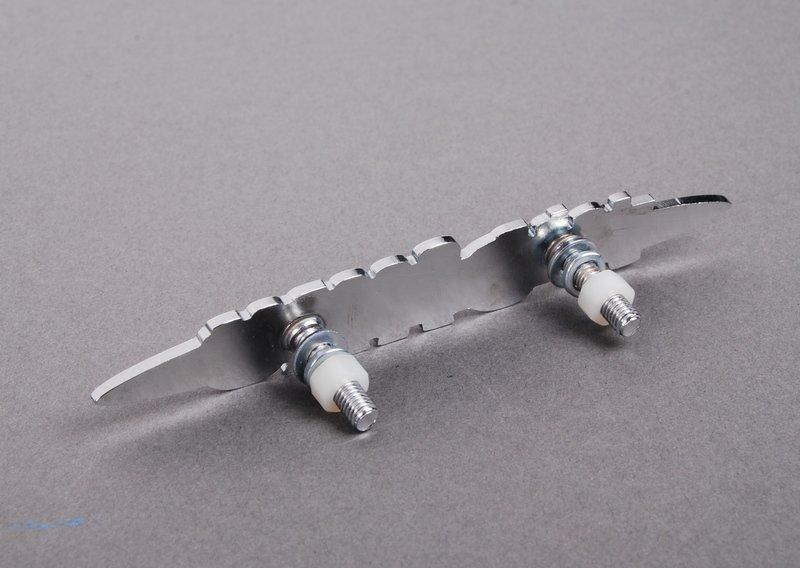 Передняя эмблема