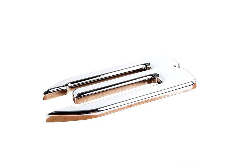 Эмблема наклеиваемая Зд