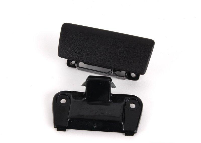 Комплект запорных механизмов