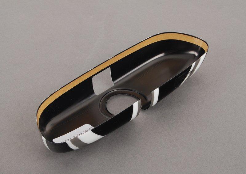 Крышка внутреннего зеркала