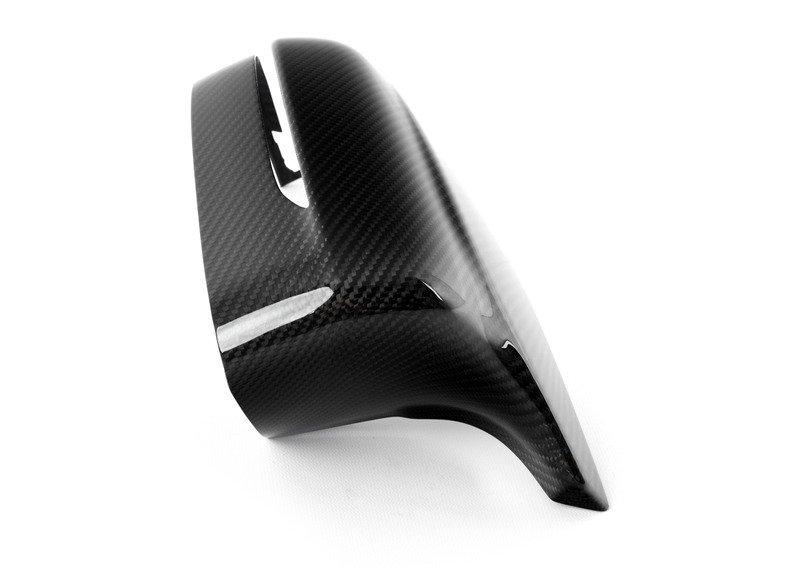 F90 колпак правый