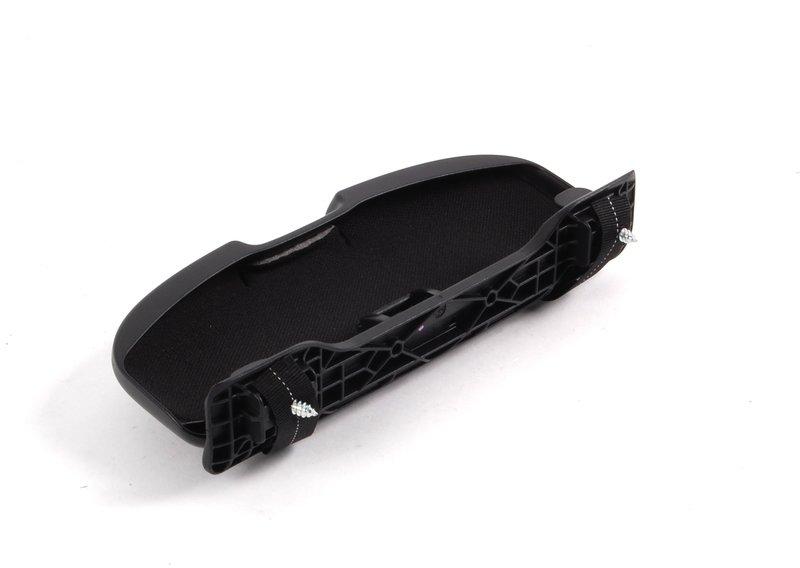 Очечник черный