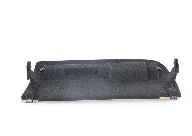 Крышка вещевого ящика