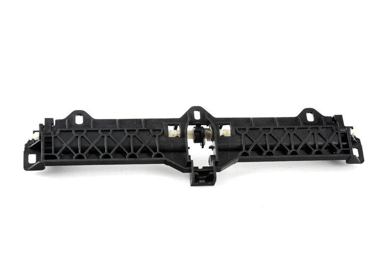 Фиксатор вещевого ящика