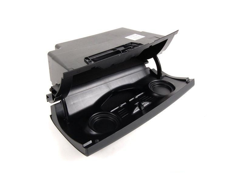 Перчаточный ящик запираемый