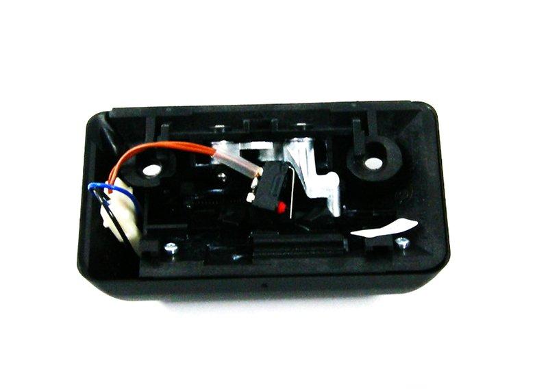 Запорный механизм вещевого ящика. Вх ч. E46. E52