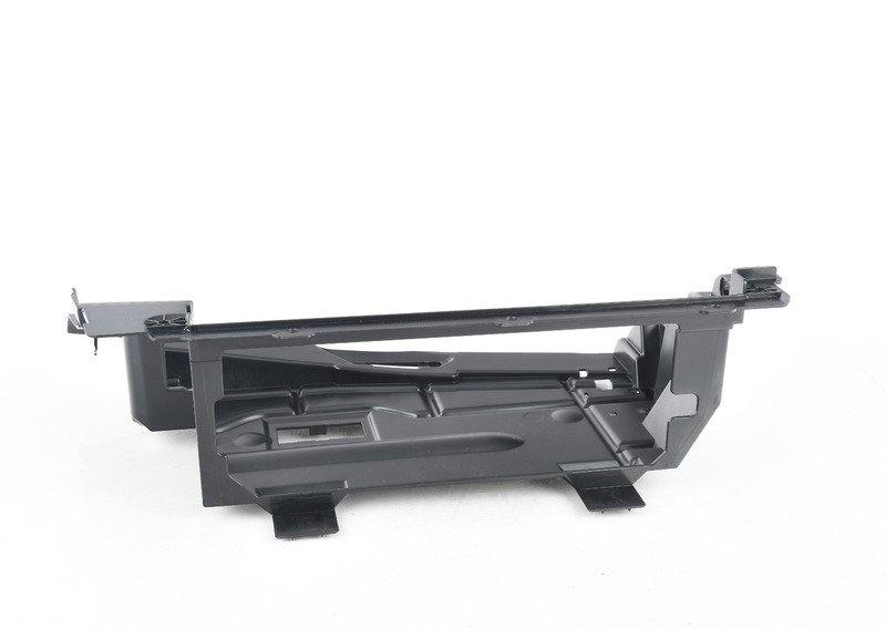 корпус вещевого ящика