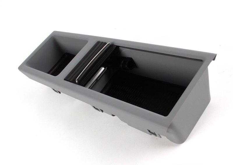 Вставка с крышкой солнцезащитной шторы