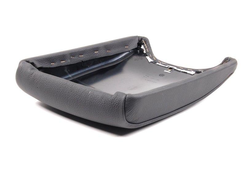 Крышка среднего подлокотника